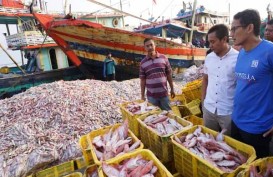 Sandi Sambangi Tegal, Nelayan Curhat Nasib Makin Sulit