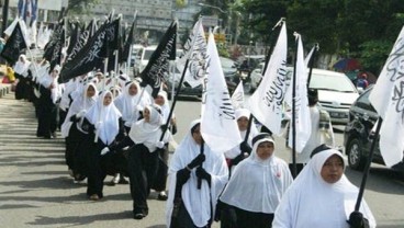 Keterangan Terbaru Polisi Soal Kronologi Banser Bakar Bendera HTI