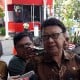 Mendagri Berikan SK Plt. Bupati Cirebon ke Ridwan Kamil