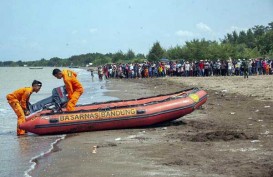 Anies Kirim 5 Kapal Hiu Bantu Proses Evakuasi Lion Air JT 610