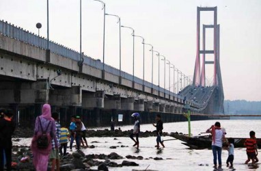 Biaya Pemeliharaan Jembatan Suramadu Masih Dihitung