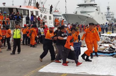 Kapal KPLP Evakuasi Dua Kantong Jenazah