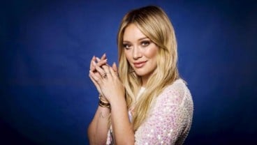 Hillary Duff Melahirkan Anak Perempuan 