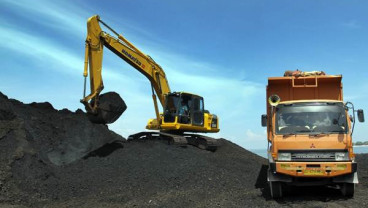 Harga Batu Bara Anjlok Bersama Minyak Mentah