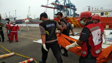 Tragedi Lion Air JT 610, Total Jenazah Dievakuasi Tim SAR Gabungan 76 Kantong