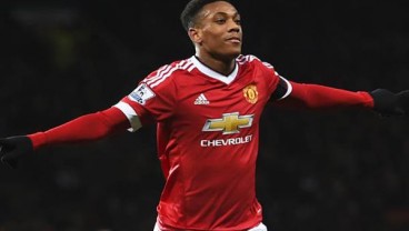 Mourinho Berharap Martial Bertahan di MU