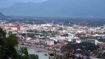 Banjir, Walikota Padang Minta Warga Jangan Buang Sampah ke Sungai