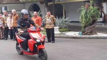 Presiden Jokowi: 2019, Indonesia Produksi 60.000 Sepeda Motor Listrik