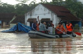 Banjir Cipatujah Tasikmalaya: 5 Korban Ditemukan Meninggal, Fazar (10) Masih Dicari