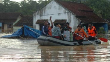 Banjir Cipatujah Tasikmalaya: 5 Korban Ditemukan Meninggal, Fazar (10) Masih Dicari