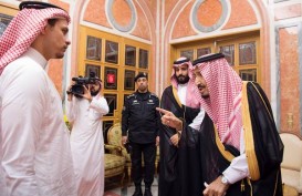 Tampil dengan Pangeran Mohammed, Raja Salman Beri Dukungan di Tengah Kasus Khashoggi