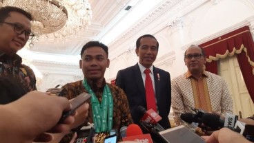 Jadi Juara Dunia Angkat Besi 2018, Eko Yuli Diundang ke Istana Merdeka