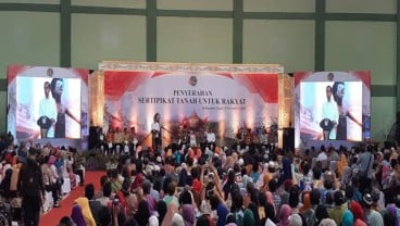 2019, Jokowi Targetkan Bagikan 60.000 Sertifikat di Tegal