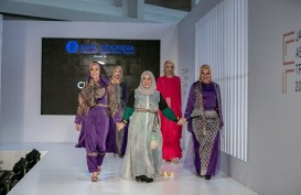 Tenun Sambas Kalimantan Barat  Tampil di Jakarta Fashion Trend 2019