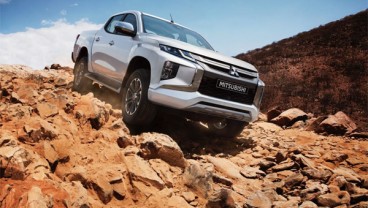 MODEL BARU : New Mitsubishi Triton Siap Masuk Indonesia