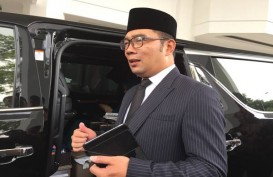 Insiden Penarikan Ketua Walhi Warnai Paparan Ridwan Kamil Soal RPJMD