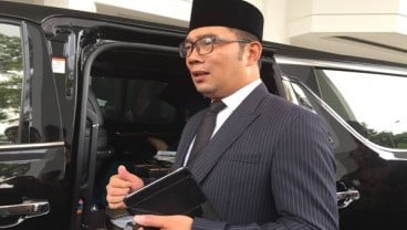 Insiden Penarikan Ketua Walhi Warnai Paparan Ridwan Kamil Soal RPJMD