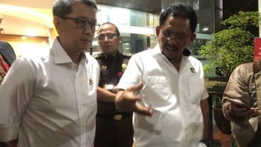 Kejaksaan Agung Tahan Mantan Jaksa Chuck Suryosumpeno dan Ngalimun