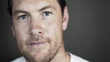 Sam Worthington akan Bermain Film untuk Netflix