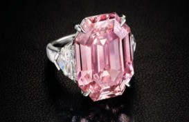 Berlian "Pink Legacy" Cetak Rekor Penjualan di Pelelangan Christie