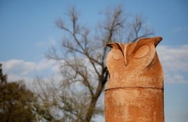 Kontroversi Patung Burung Hantu di Kikinda, Serbia