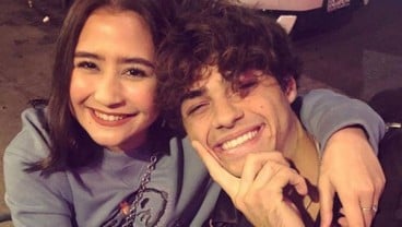 Prilly Latuconsina Bertemu Noah Centineo, Ini yang Mereka Bicarakan