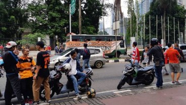 Calo Berkeliaran Jual Tiket Persija vs Persela