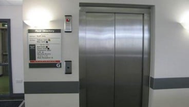 Lift Anjlok dari Lantai 84, Semua Penumpang Selamat