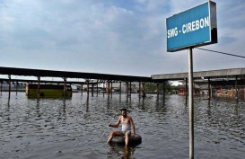 VGF TOL SEMARANG—DEMAK : Bangun Tanggul Pakai Pinjaman China