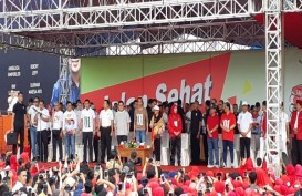 Kampanye di Lampung, Jokowi Lepas Jalan Sehat