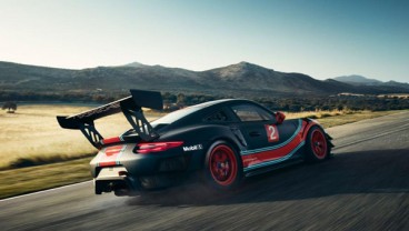 Debut di LA Auto Show, Porsche 911 GT2 RS Clubsport Diproduksi Terbatas