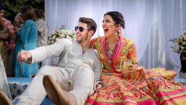 Menikah, Priyanka Chopra & Nick Jonas Berbagi Kebahagiaan Upacara Mehendi