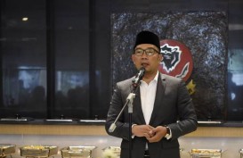 Ridwan Kamil Lantik Ade Sugianto sebagai Bupati Tasikmalaya