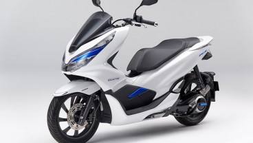 Honda Mulai Penjualan Sewa Skuter PCX Electric