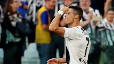 Mafia Bola Tak Ingin Ronaldo Kembali Raih Ballon d'Or? Dua Kakak Ronaldo Mencak-Mencak