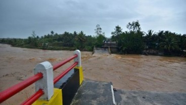 INFRASTRUKTUR DAERAH : 19 Jembatan di Maluku Utara Difungsikan