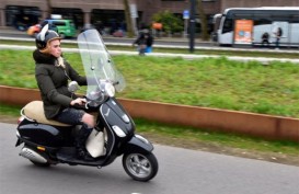 Perempuan Pesepeda Motor di AS Makin Marak