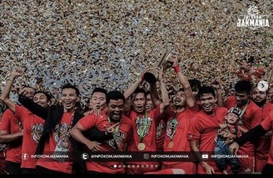 Persija Sikat Mitra Kukar, Jakmania Berenang di Bundaran Hotel Indonesia