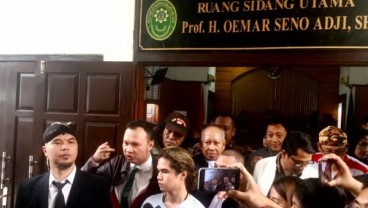 Kuasa Hukum Ahmad Dhani: Jaksa Tidak Dapat Buktikan Dasar Tuntutan