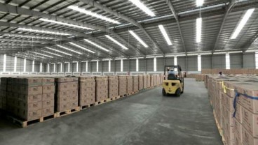 PUSAT KONSOLIDASI BARANG : Aptrindo Usul Dry Port Ada di Setiap Provinsi