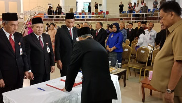 Slamet Wibowo Resmi Jabat Kepala OJK Sulutgomalut
