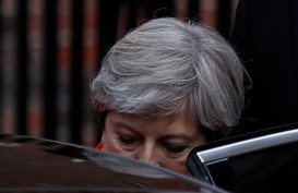 Lolos Mosi Tidak Percaya, Posisi Theresa May Aman Setahun ke Depan
