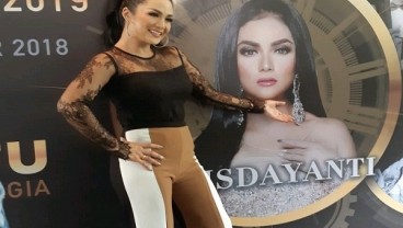 Krisdayanti Nyanyi 20 Lagu di Acara Malam Tahun Baru "Lorong Waktu"