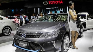 Toyota Masih Butuh Waktu Hadirkan Camry Baru