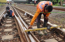 Amankan Jalur Kereta Rawan Bencana di Lampung, KAI Siapkan 432 Personel