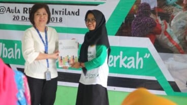 Pacific Place Care Kenalkan Program Bank Sampah Kepada Anak–Anak