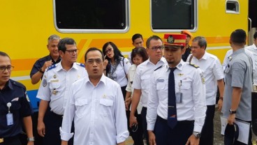 Menhub Minta KAI Siaga Ancaman Longsor Selama Natal dan Tahun Baru