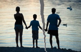 Bercerai, Orang Tua Perlu Persiapkan Mental Anak