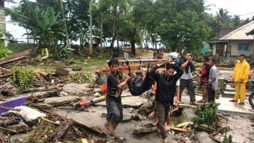 Tsunami di Banten Renggut 176 Korban Jiwa