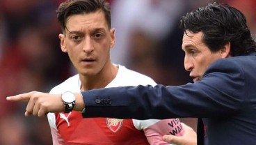 Dalam Bahasa Indonesia, Mesut Ozil Sampaikan Duka Cita untuk Korban Tsunami Anyer